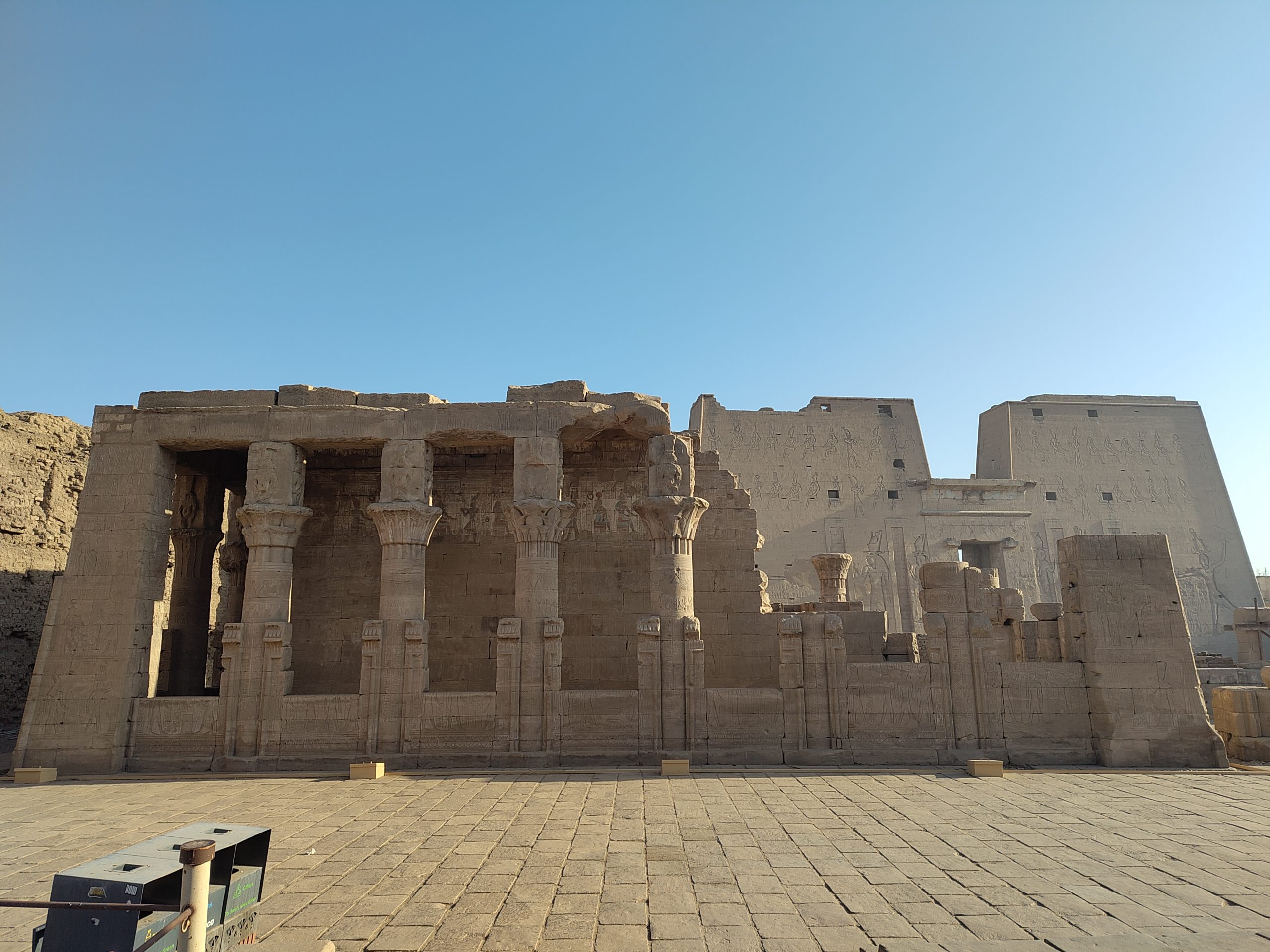 Navigation sur le Nil : Edfou, Esna et les Secrets de l’Égypte